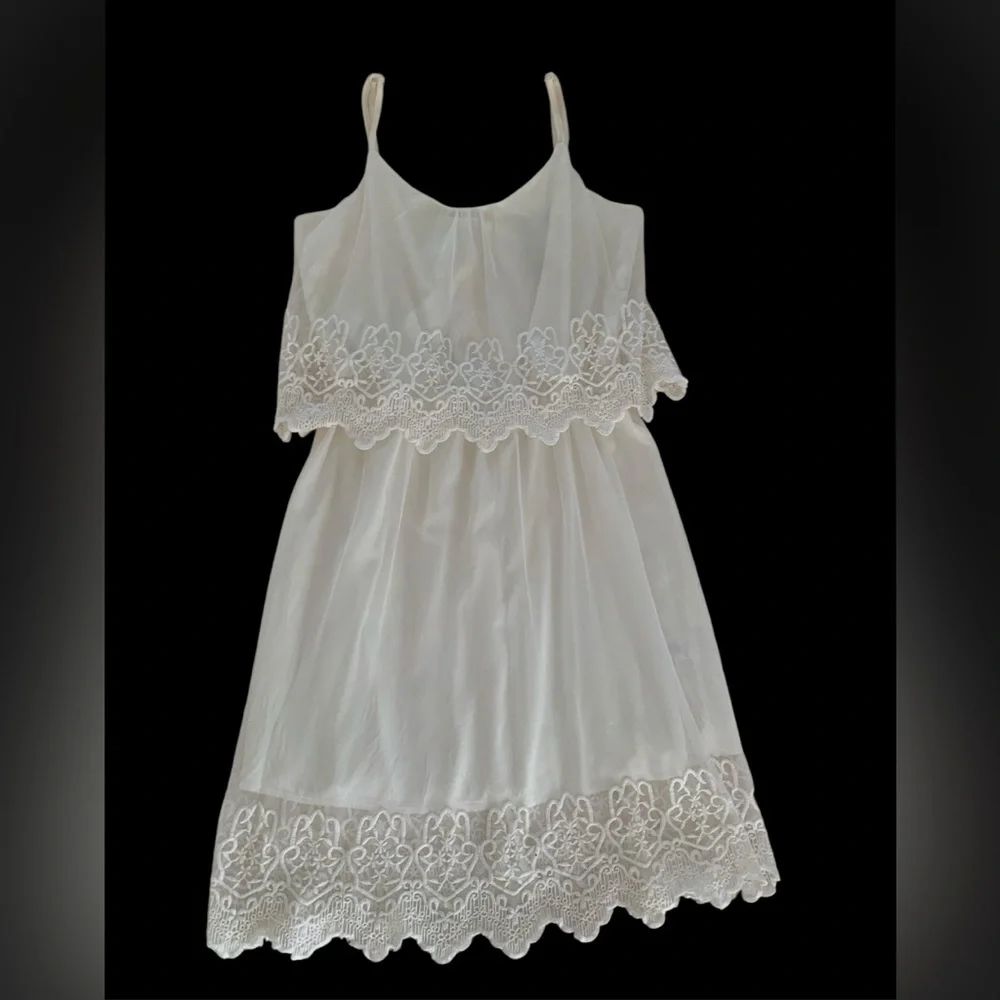 Trixxi Dress Juniors M White Cream Cut Out Back Lined Lace Adjustable Straps - Picture 1 of 16